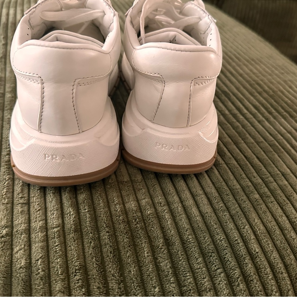 Prada White Sneakers with Gold Accents - Picture 4 of 5